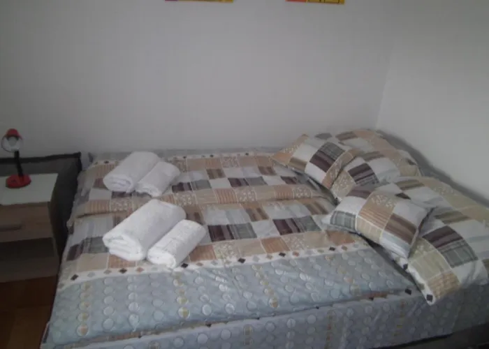 Ludmila アパート