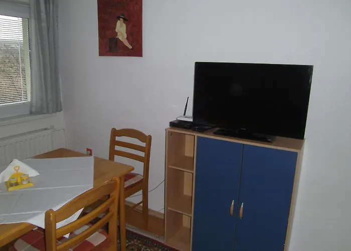 Ludmila アパート *